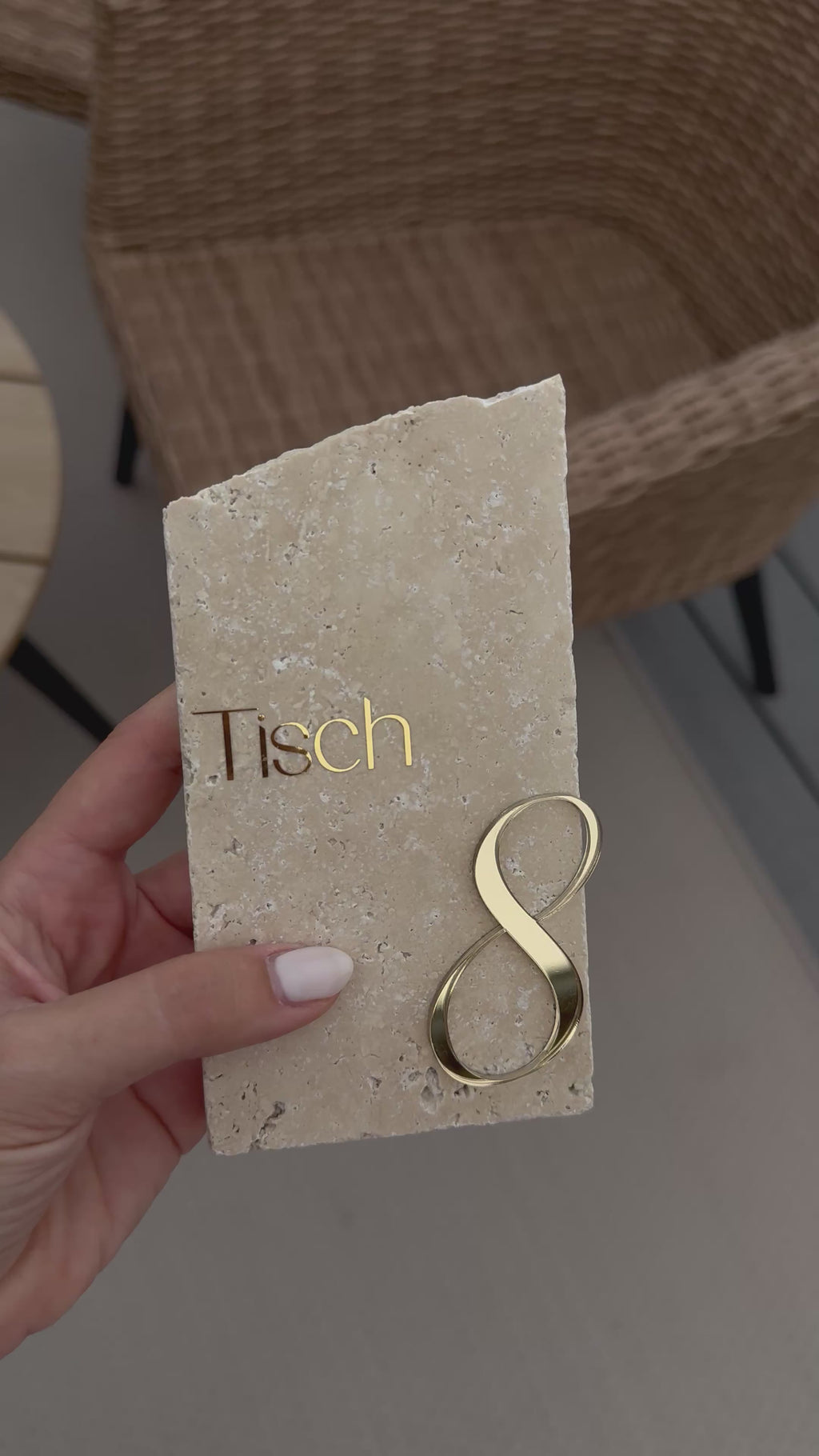 Tischnummer Sandstone